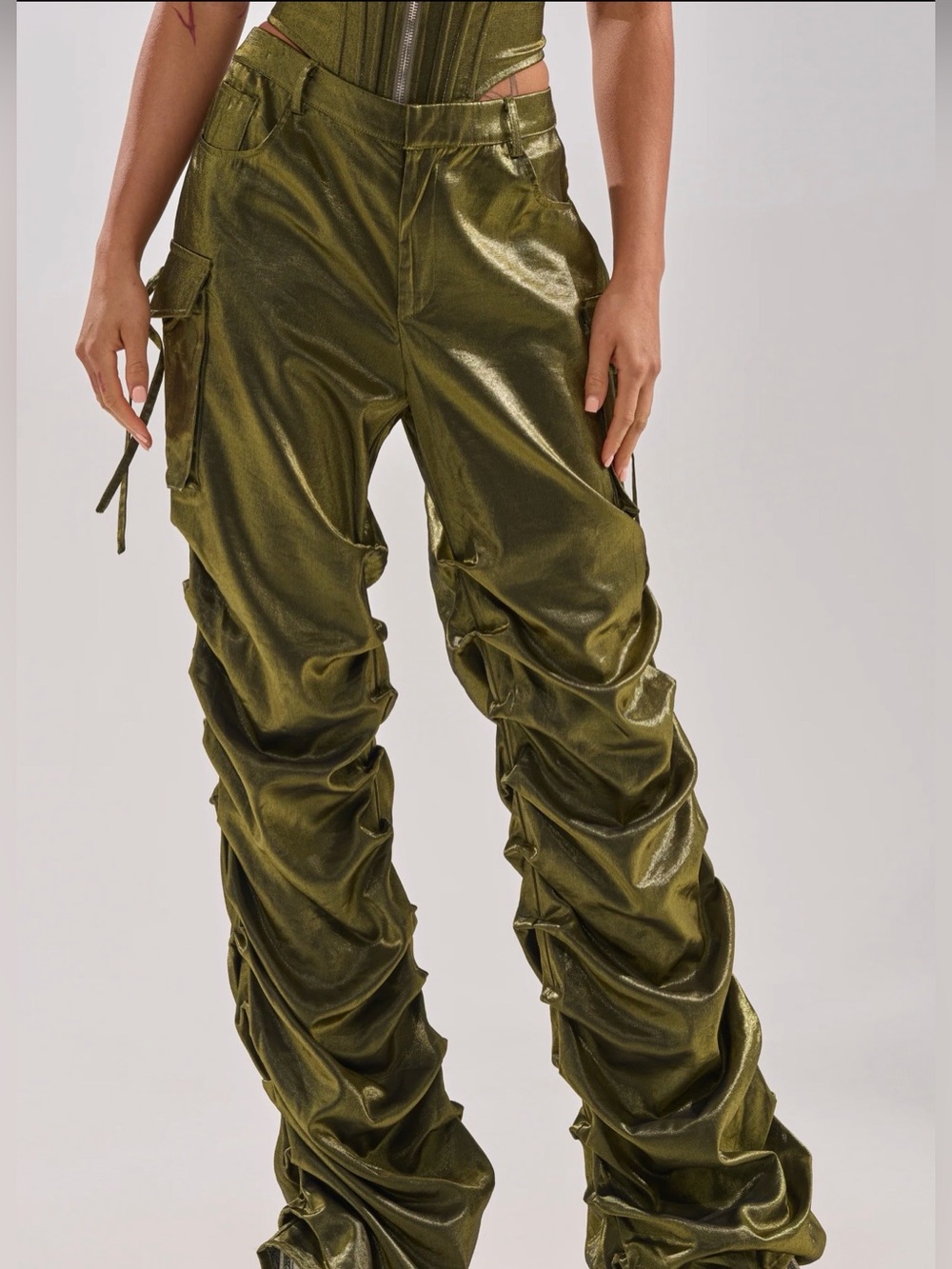 NWT AKIRA Olive Green Ruched Cargo Pants size XL